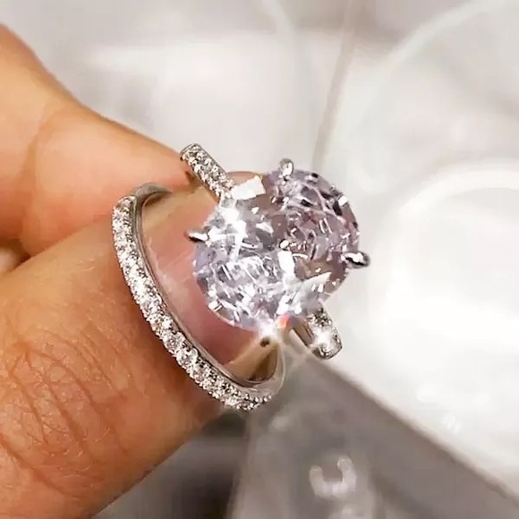 New Women’s 2pc Set 925 Silver Oval Diamond Ring - Picture 4 of 6
